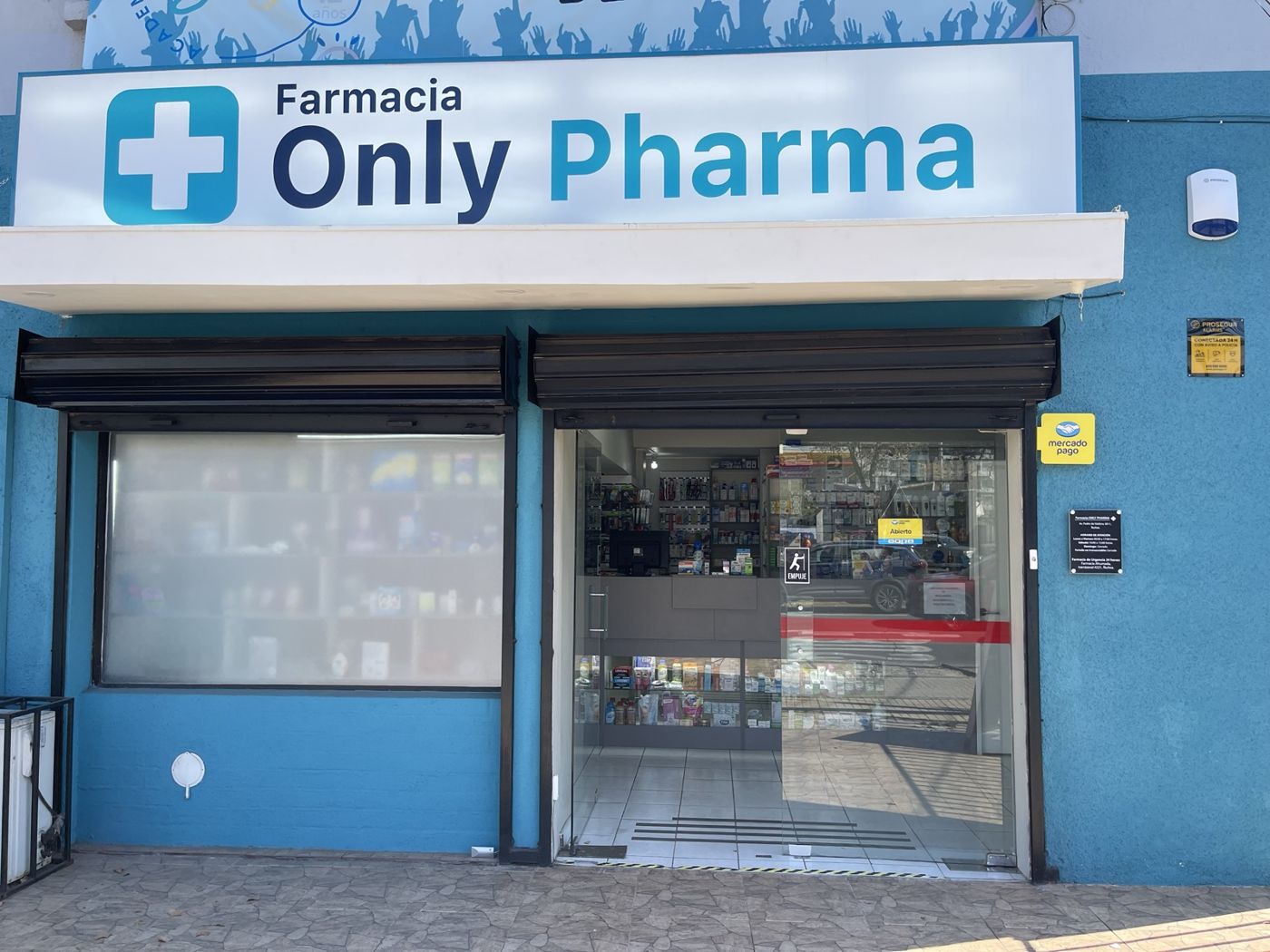 Fachada de Farmacia Only Pharma en Av. Pedro de Valdivia, Ñuñoa